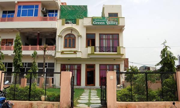 Hotel Green Valley
